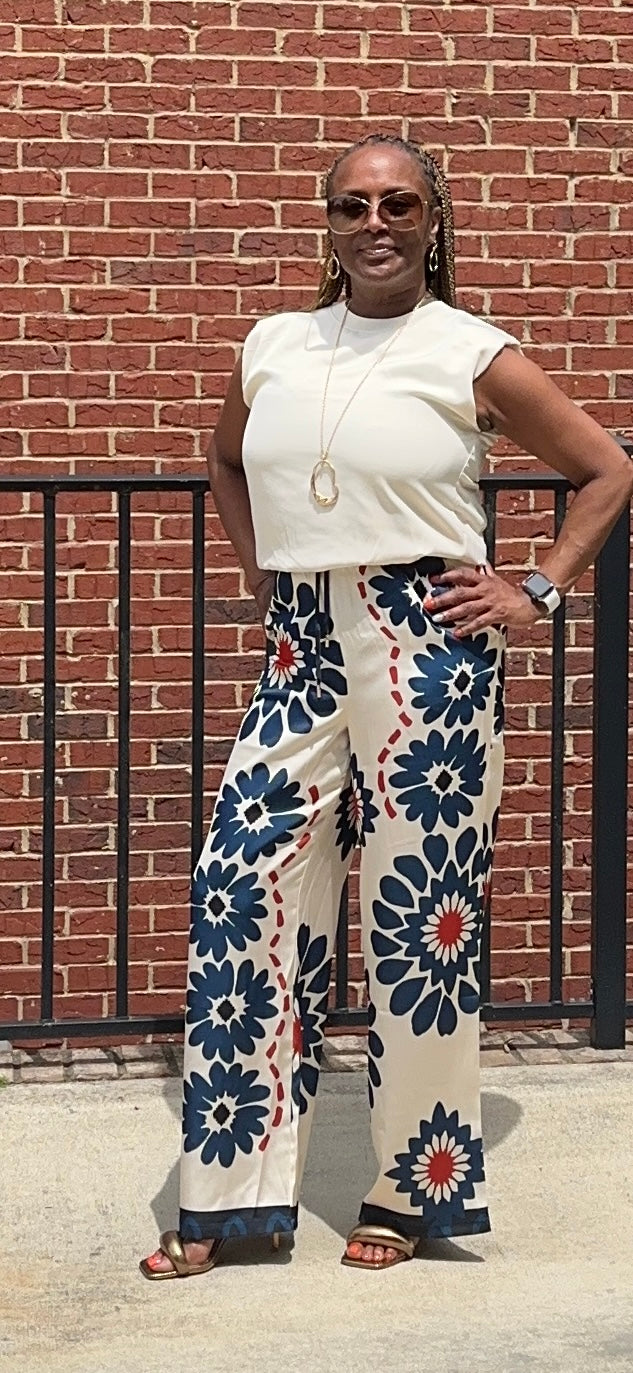 IVORY-NAVY PRINT PANTS